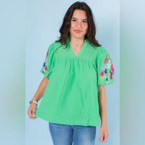 Umgee Green Textured Blouse